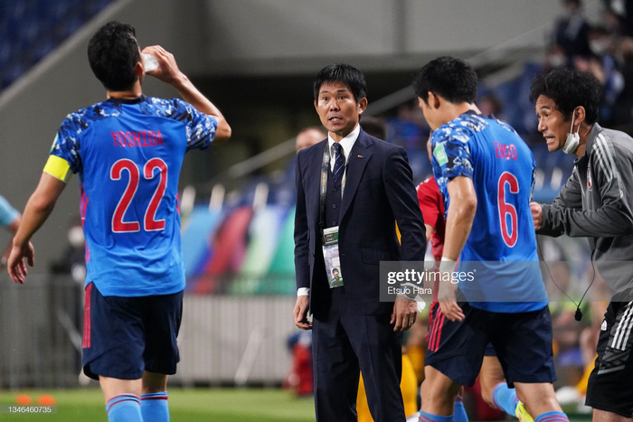 HLV Nhật Bản cân nhắc việc sử dụng tiền đạo chơi ở La Liga cho trận gặp ĐT Việt Nam - Ảnh 2.
