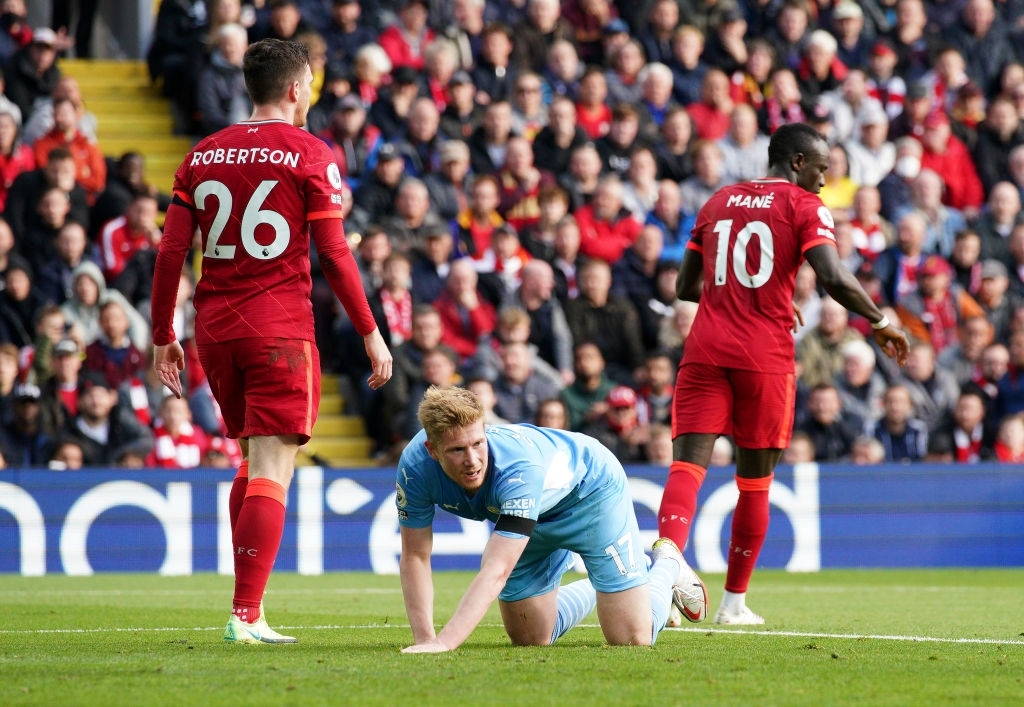 Liverpool 2-2 Man City: Salah rực sáng nhưng không thể giúp Liverpool giành 3 điểm trên sân nhà - Ảnh 4.