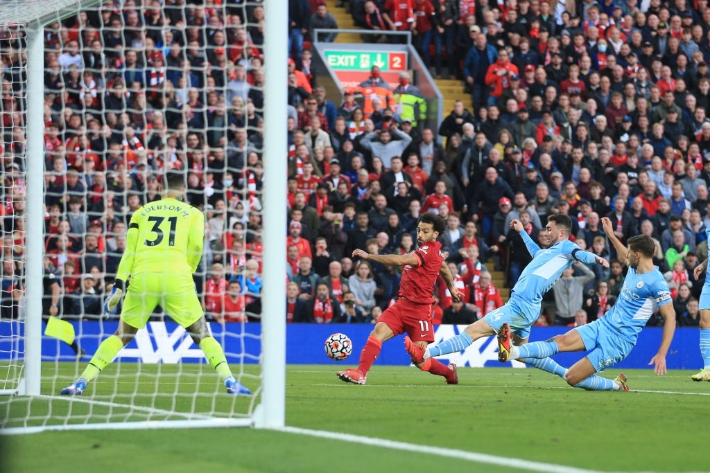Liverpool 2-2 Man City: Salah rực sáng nhưng không thể giúp Liverpool giành 3 điểm trên sân nhà - Ảnh 9.