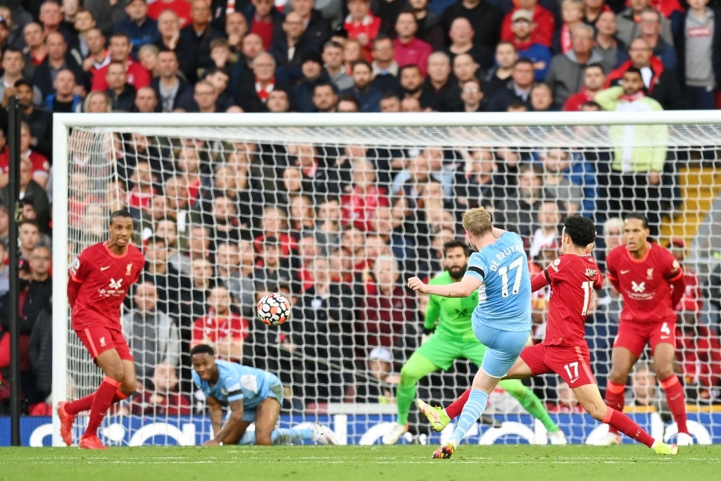 Liverpool 2-2 Man City: Salah rực sáng nhưng không thể giúp Liverpool giành 3 điểm trên sân nhà - Ảnh 11.