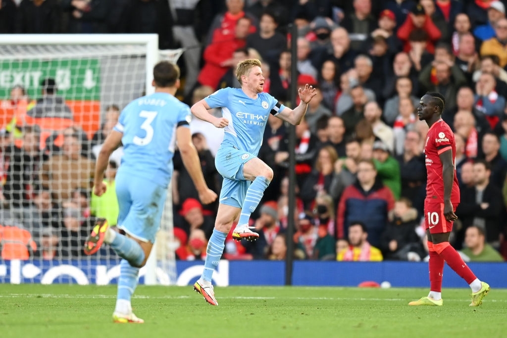 Liverpool 2-2 Man City: Salah rực sáng nhưng không thể giúp Liverpool giành 3 điểm trên sân nhà - Ảnh 12.