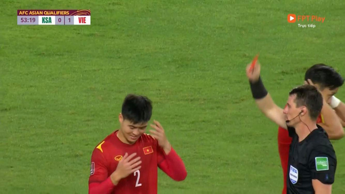 Tuyển Việt Nam gặp lại trọng tài quen mặt trong trận với tuyển Oman - Ảnh 2.