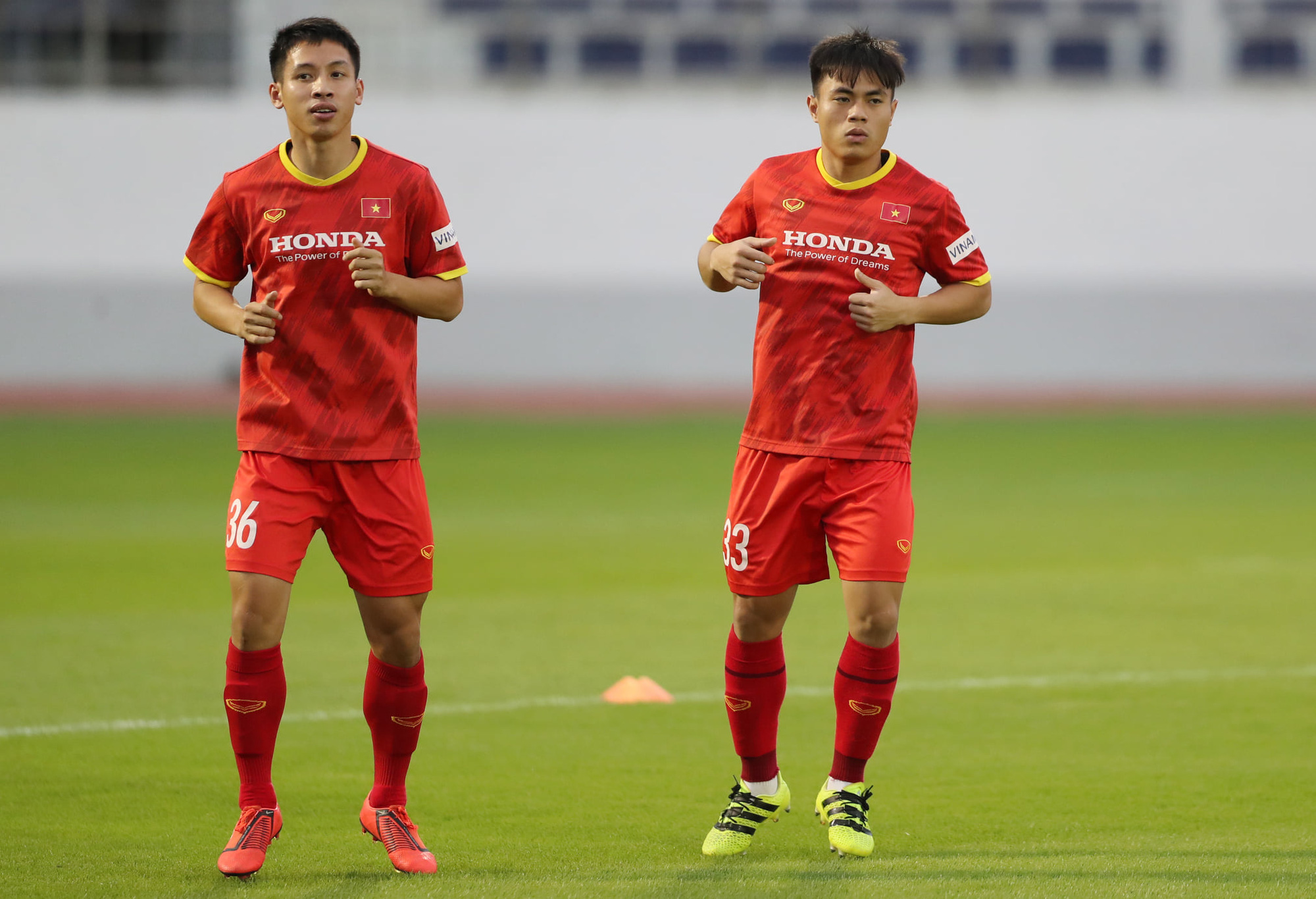 Tuyển Việt Nam chốt 30 cầu thủ sang Singapore dự AFF Cup 2020 - Ảnh 1.
