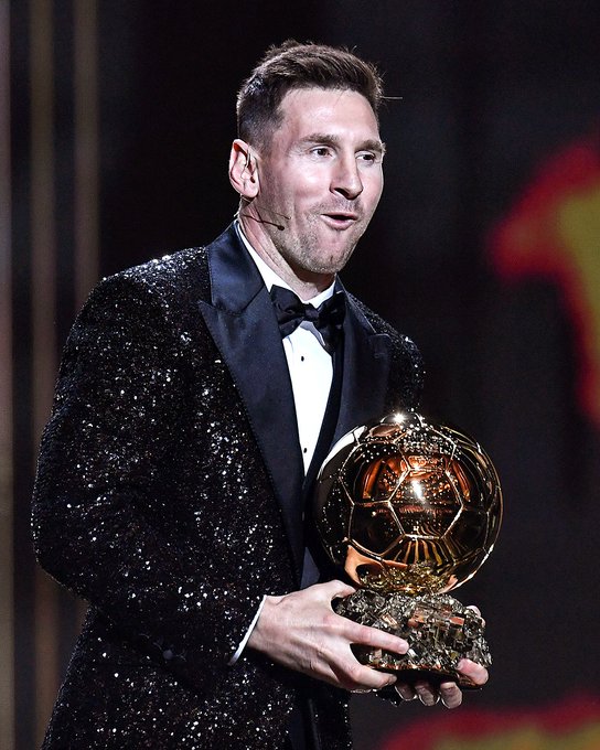 Những hình ảnh đẹp nhất về Quả bóng vàng thứ bảy của Messi - Ảnh 7.