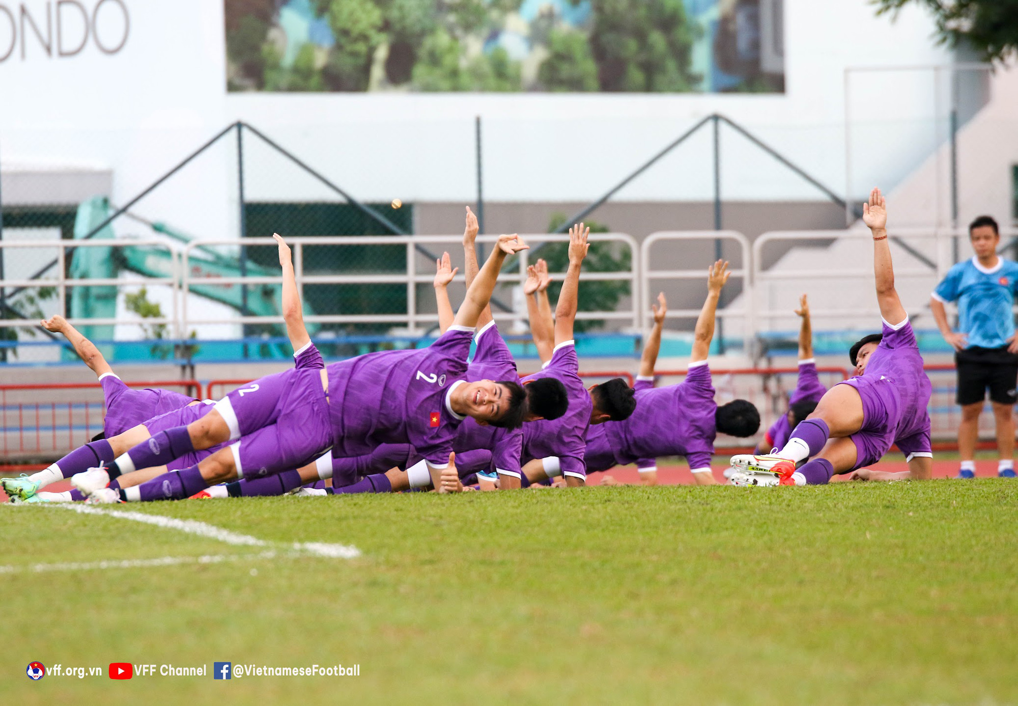 HLV Park Hang-seo yêu cầu tuyển Việt Nam dồn tổng lực giành chiến thắng trước Campuchia - Ảnh 2.