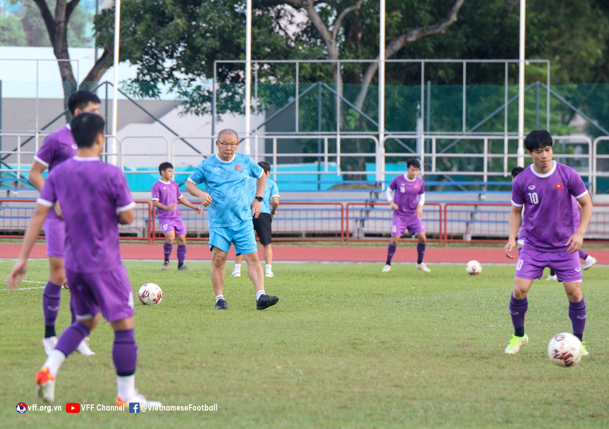 HLV Park Hang-seo yêu cầu tuyển Việt Nam dồn tổng lực giành chiến thắng trước Campuchia - Ảnh 4.