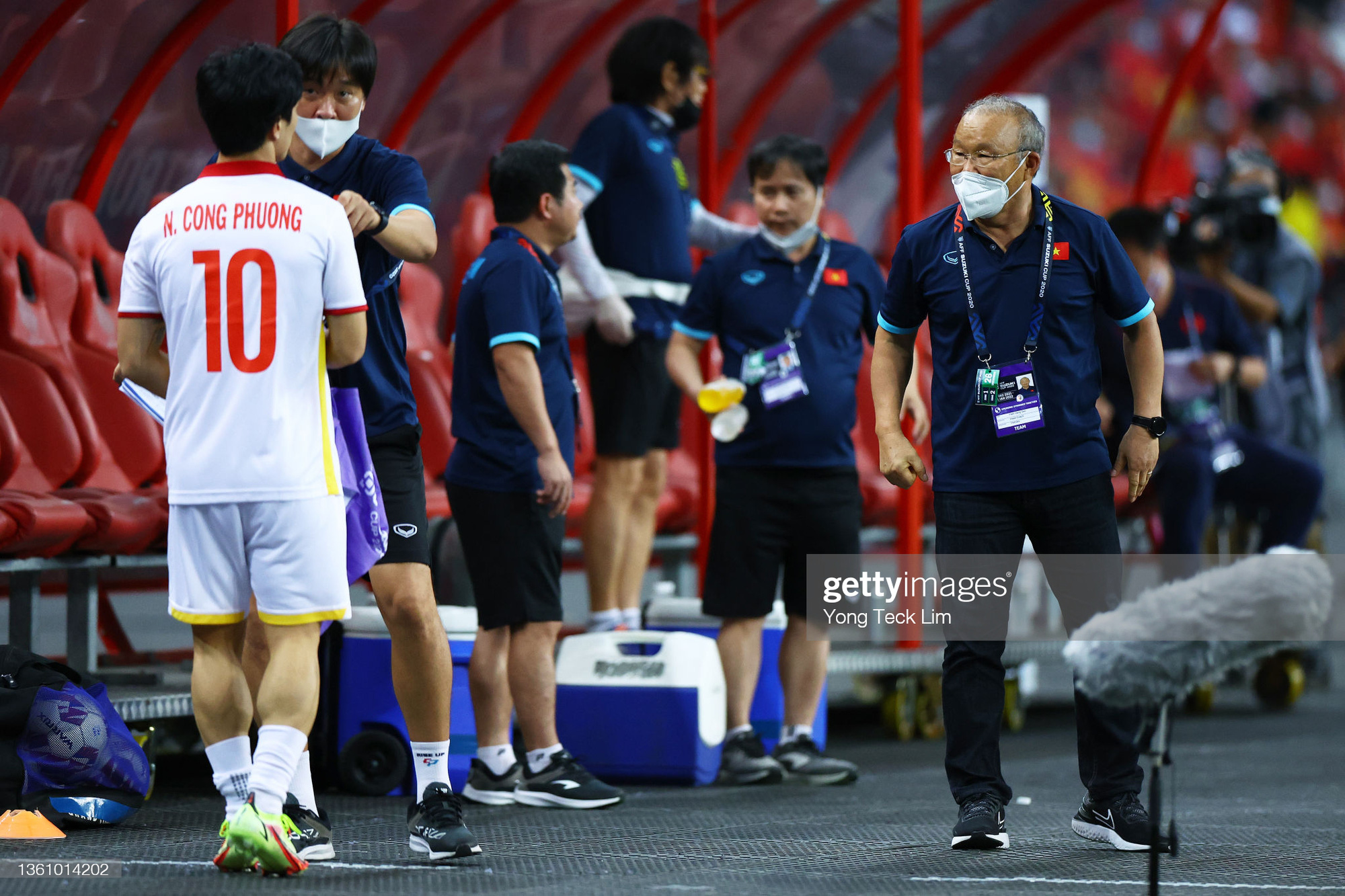 Đang cân team, Đức Chinh đau đớn rời sân giữa trận quyết đấu với Thái Lan - Ảnh 10.