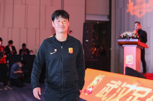 Cầu thủ tuyển Trung Quốc bị cấm hình xăm - Ảnh 3.