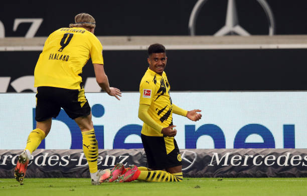 Rượt đuổi nghẹt thở, Borussia Dortmund nhọc nhằn đánh bại Stuttgart trong một cơn mưa bàn thắng - Ảnh 6.