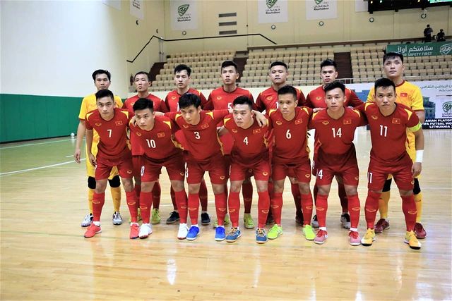 CĐV Thái Lan không quên &quot;cà khịa&quot; sau trận, dù không phải đối thủ trực tiếp tại play-off Futsal World Cup - Ảnh 1.