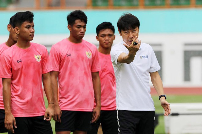 Vì sao đội tuyển Indonesia bị loại vẫn phải &quot;khô máu&quot; với Việt Nam ở vòng loại World Cup 2022?  - Ảnh 2.