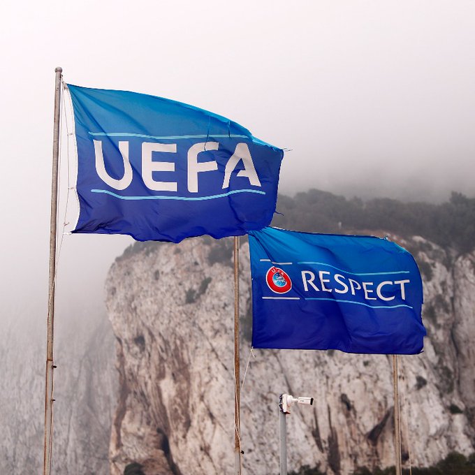 UEFA chính thức ban hành án phạt với 9 đội sáng lập Super League - Ảnh 2.