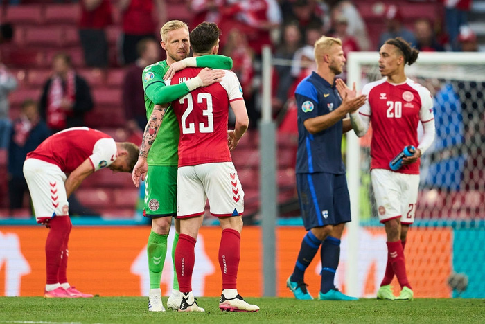 UEFA lên tiếng bào chữa về quyết định để Đan Mạch đá tiếp ngay sau sự cố liên quan tới Eriksen - Ảnh 3.