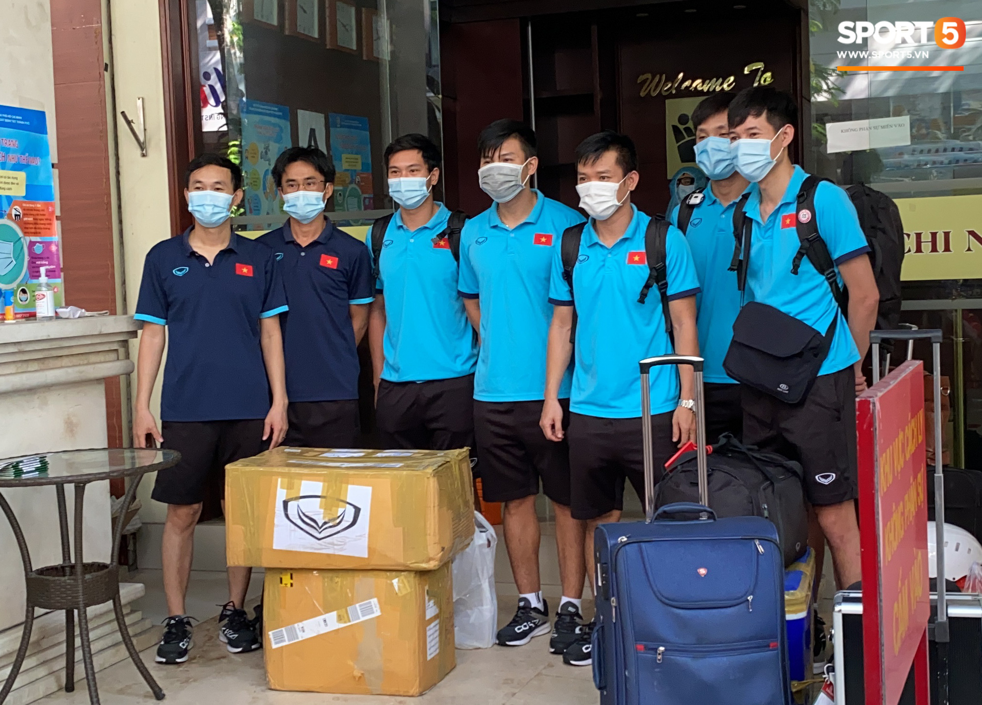 Futsal Việt Nam hoàn thành 21 ngày cách ly tập trung - Ảnh 1.