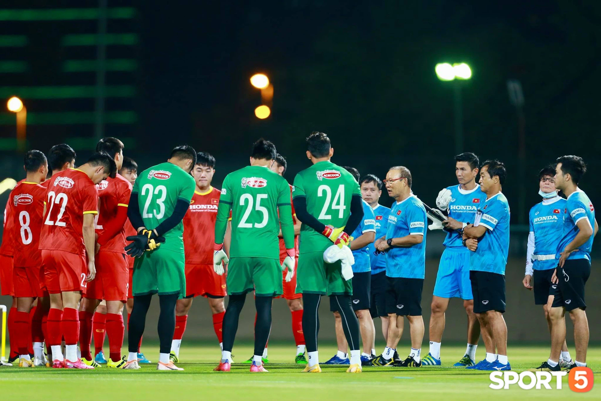 Tổng quan lễ bốc chia bảng vòng loại thứ 3 World Cup 2022: "Đến lúc đội tuyển Việt Nam phải chứng tỏ bản lĩnh" - Ảnh 5.