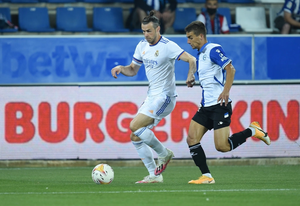 Real Madrid vs Alaves. Real Madrid Joselu goal. Joselu real Madrid.