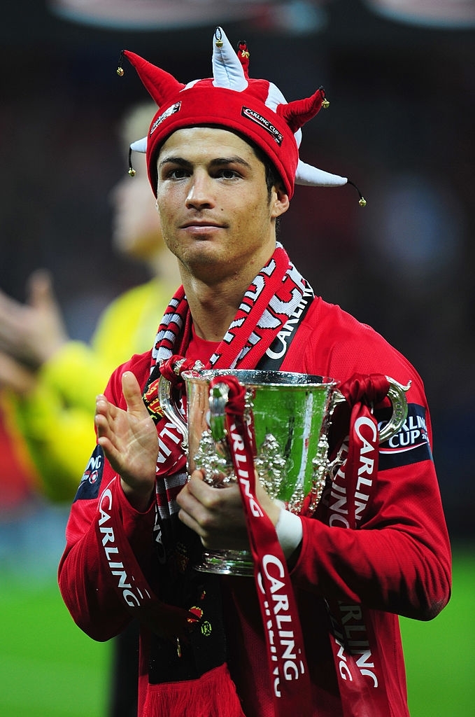 20 khoảnh khắc ấn tượng nhất của Ronaldo trong màu áo Manchester United - Ảnh 16.