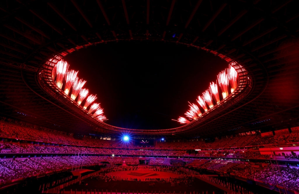 Nổi hết da gà trước màn trình diễn Dòng sông ngân hà huyền ảo trong lễ bế mạc Olympic 2020 - Ảnh 7.