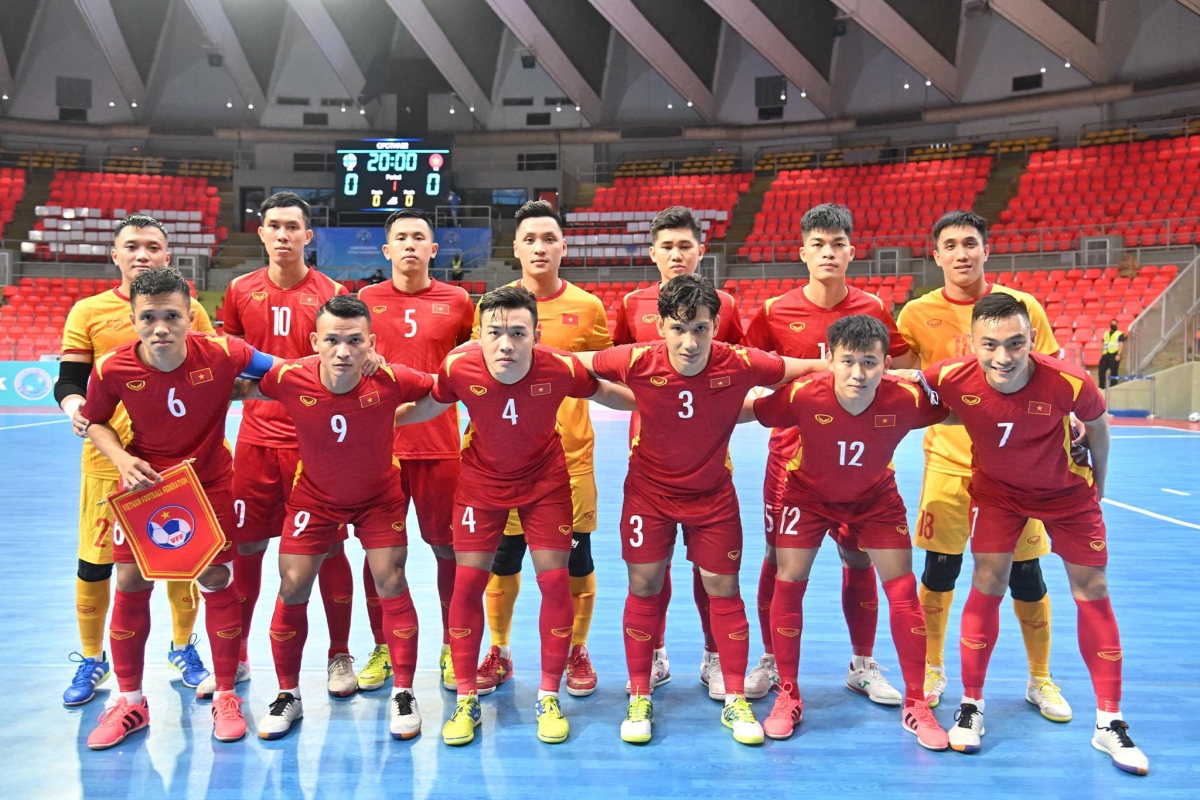 ĐT Futsal Việt Nam tiến sát tứ kết giải châu Á: Phía trước là lịch sử - Ảnh 3.