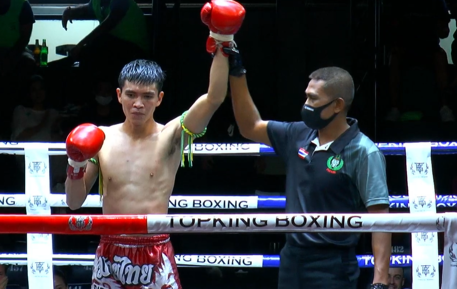 Hai võ sĩ trẻ Huỳnh Hải Đăng và Phạm Bình Minh giành chiến thắng ấn tượng khi tranh tài ở Thái Lan - Ảnh 1.