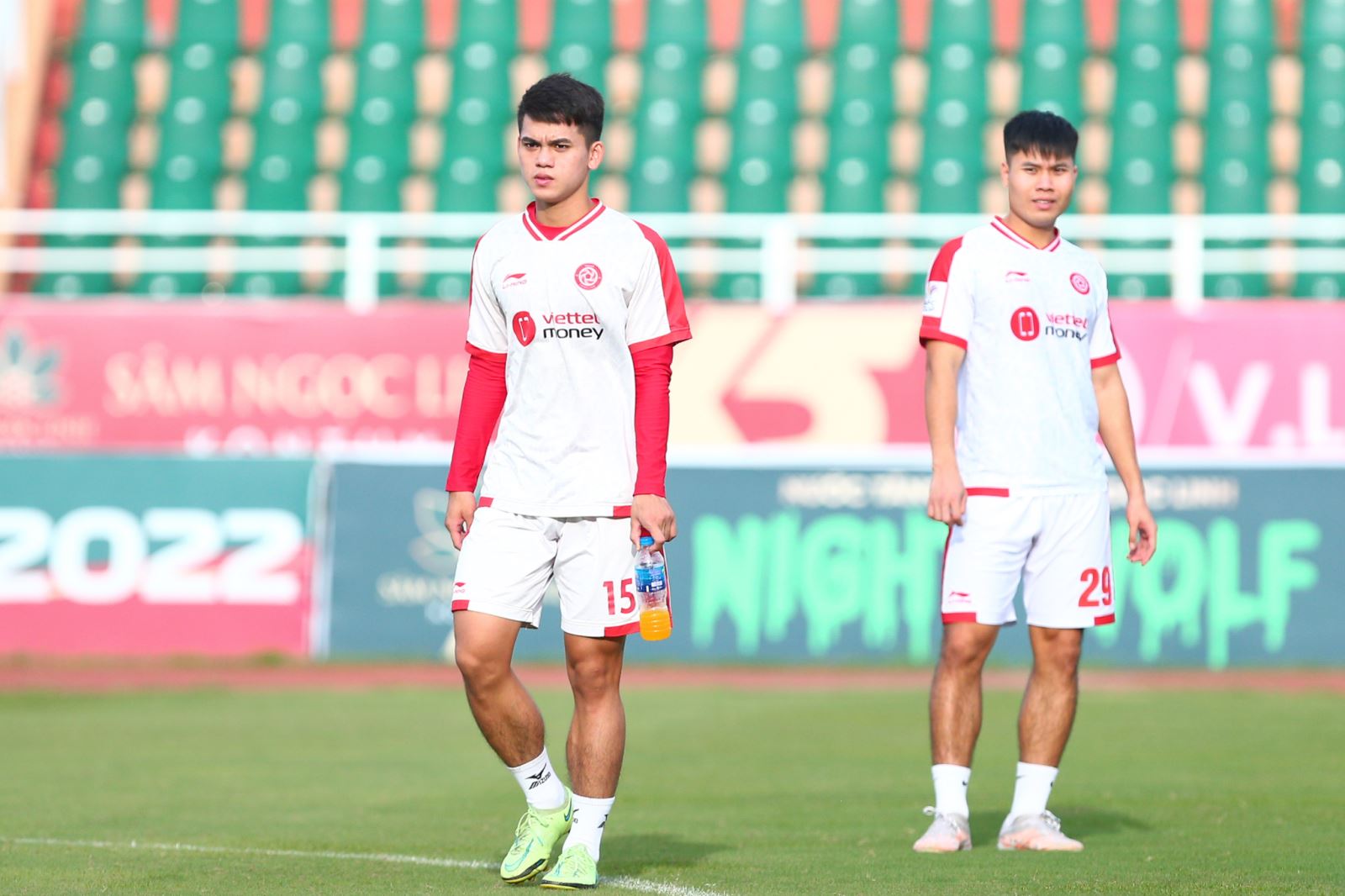 Khuất Văn Khang đứng trước cơ hội ra mắt V-League ở địa điểm 'đặc biệt' - Ảnh 1.