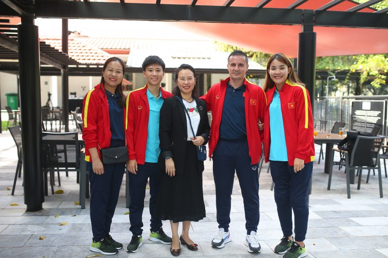 Huỳnh Như: 'Tham dự World Cup là cơ hội để Việt Nam khẳng định tên tuổi' - Ảnh 1.