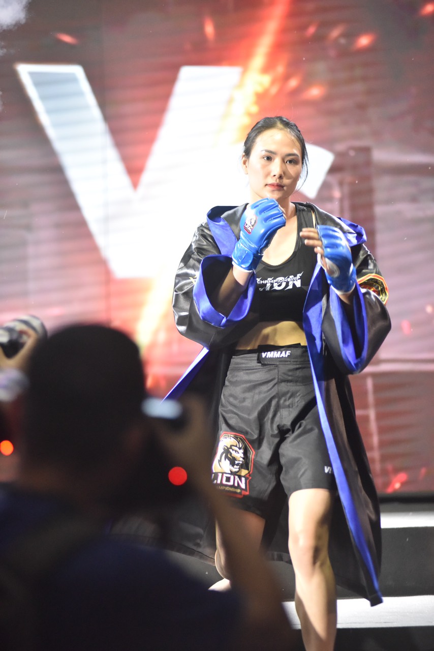 'Hoa khôi' Phạm Nhung giành chiến thắng ấn tượng tại bán kết LION Championship - Ảnh 2.