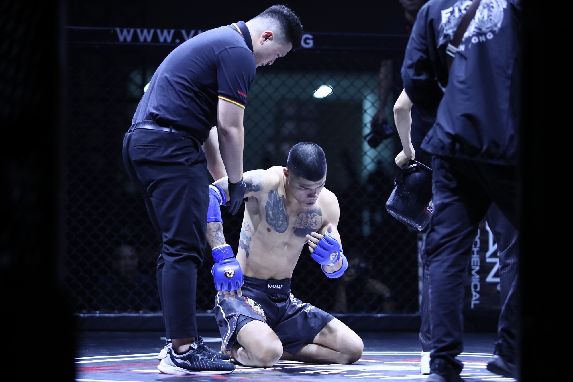 Duy Nhất buộc đối thủ xin thua, Quang Lộc thắng chỉ sau 10 giây - Ảnh 11.