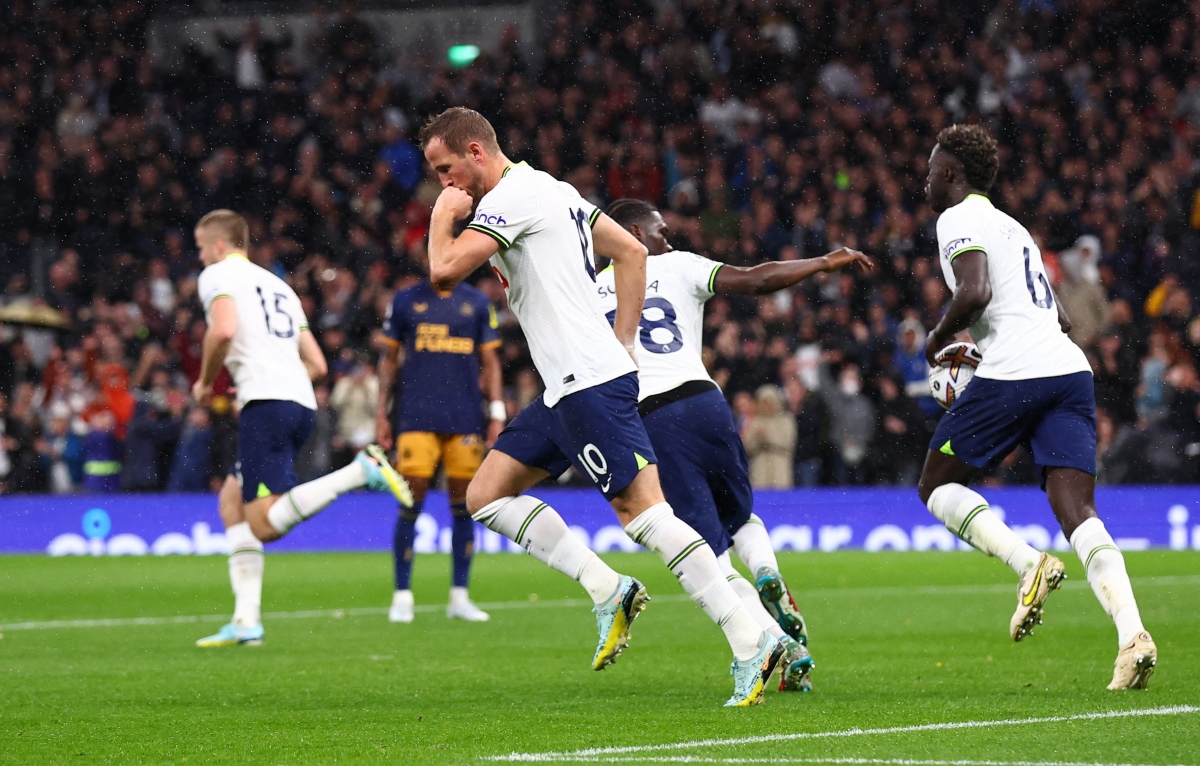 Newcastle vào top 4 Ngoại hạng Anh sau trận thắng Tottenham - Ảnh 6.