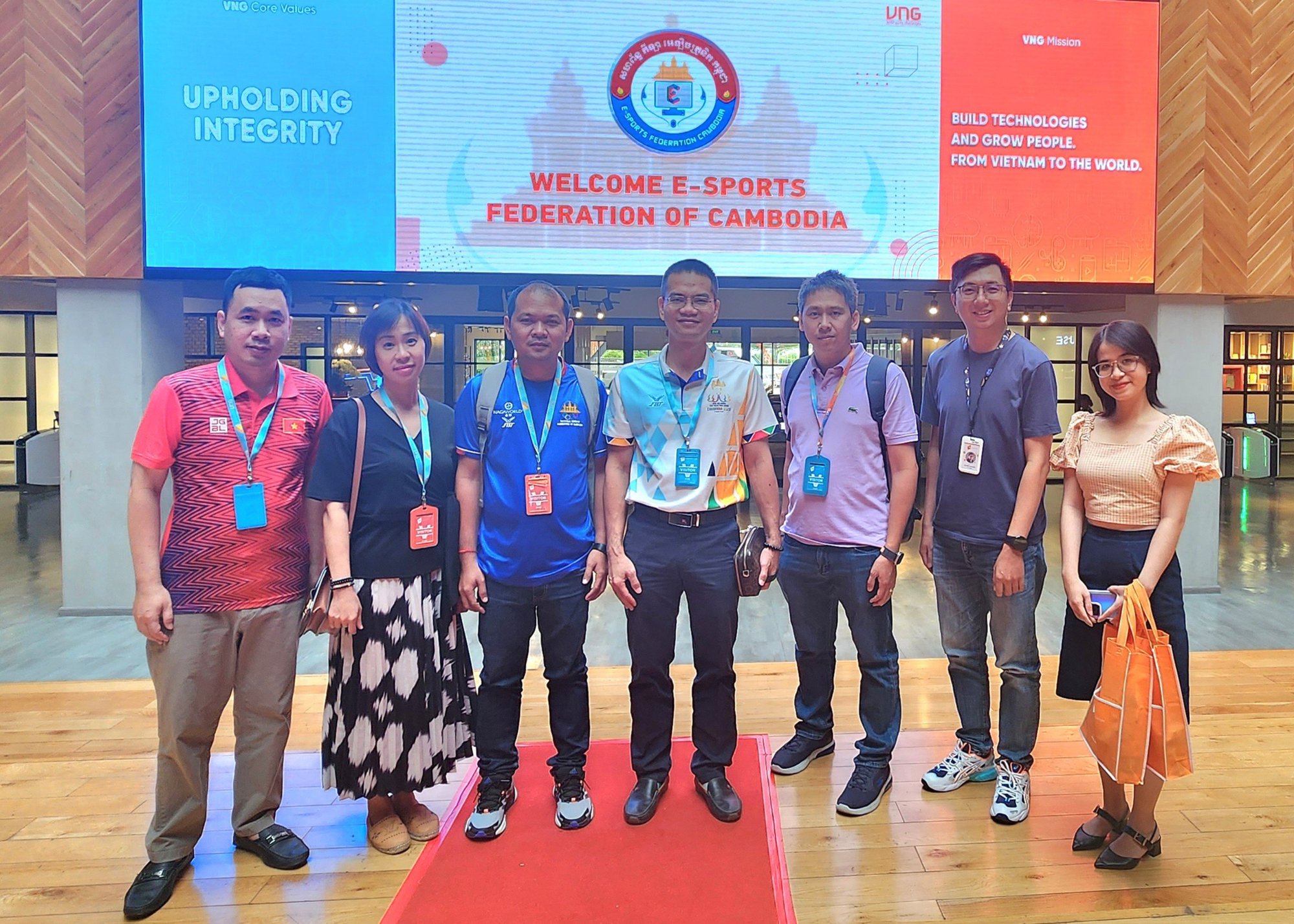 Việt Nam – Campuchia kích hoạt quá trình chuẩn bị tổ chức Esports tại SEA Games 32 - Ảnh 2.
