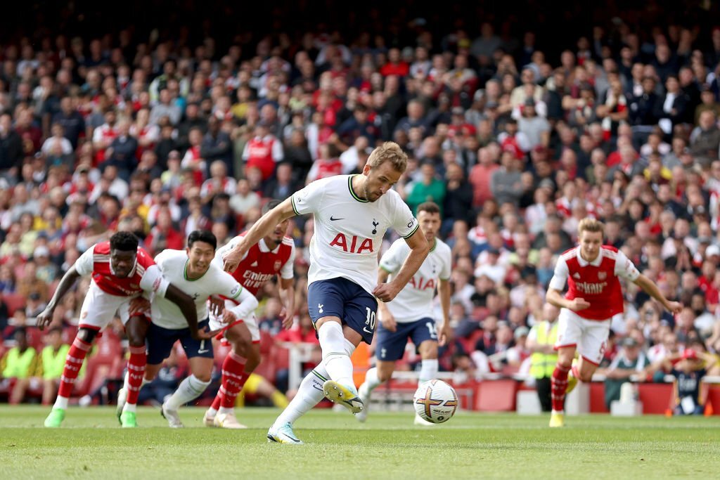 Đè bẹp Tottenham, Arsenal vững vàng trên ngôi đầu Ngoại hạng Anh - Ảnh 4.