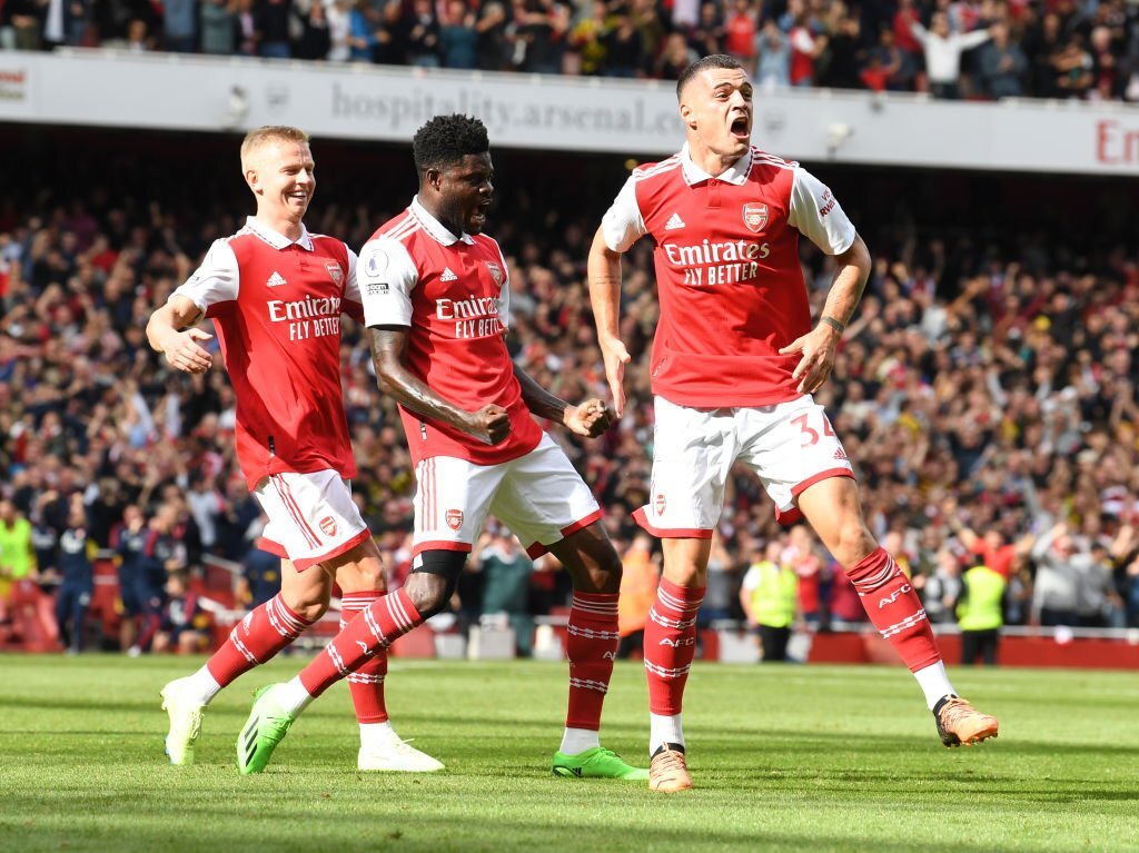 Đè bẹp Tottenham, Arsenal vững vàng trên ngôi đầu Ngoại hạng Anh - Ảnh 6.