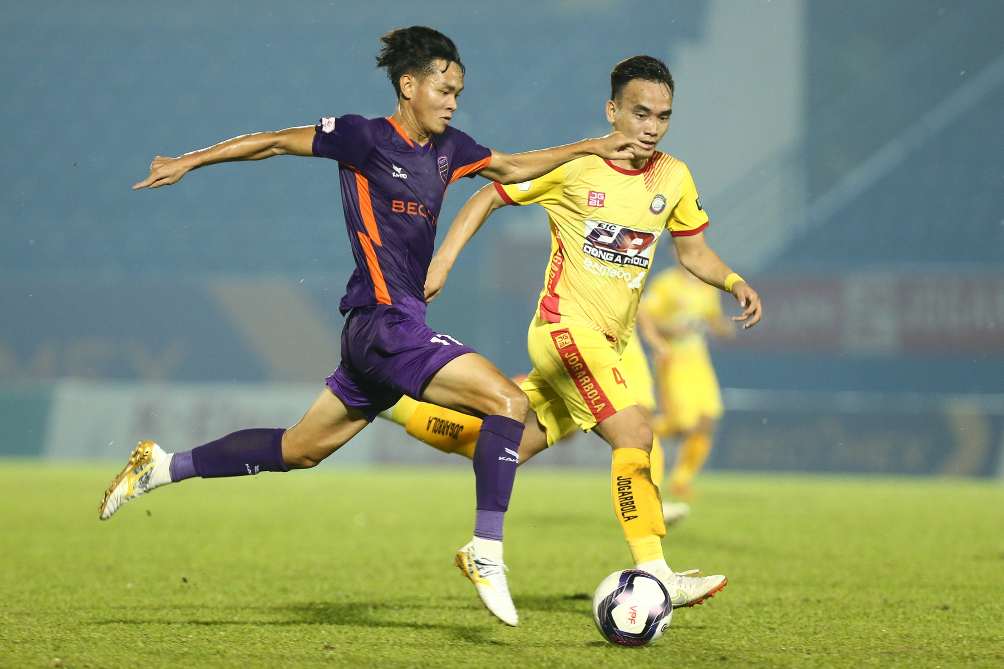 CLB Thanh Hóa: Tuyển thủ U23 Việt Nam dính chấn thương, khiến đội nhà thua trận - Ảnh 6.