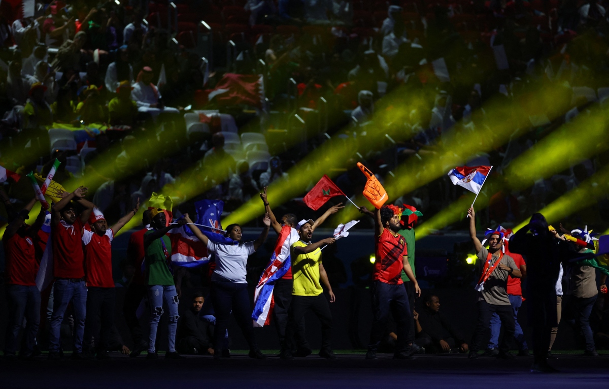 Toàn cảnh lễ khai mạc rực rỡ sắc màu của World Cup 2022 - Ảnh 9.