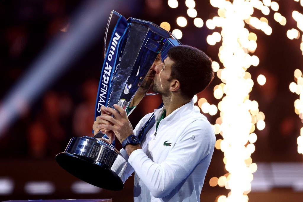Djokovic vô địch ATP Finals, cân bằng kỷ lục với Federer - Ảnh 9.