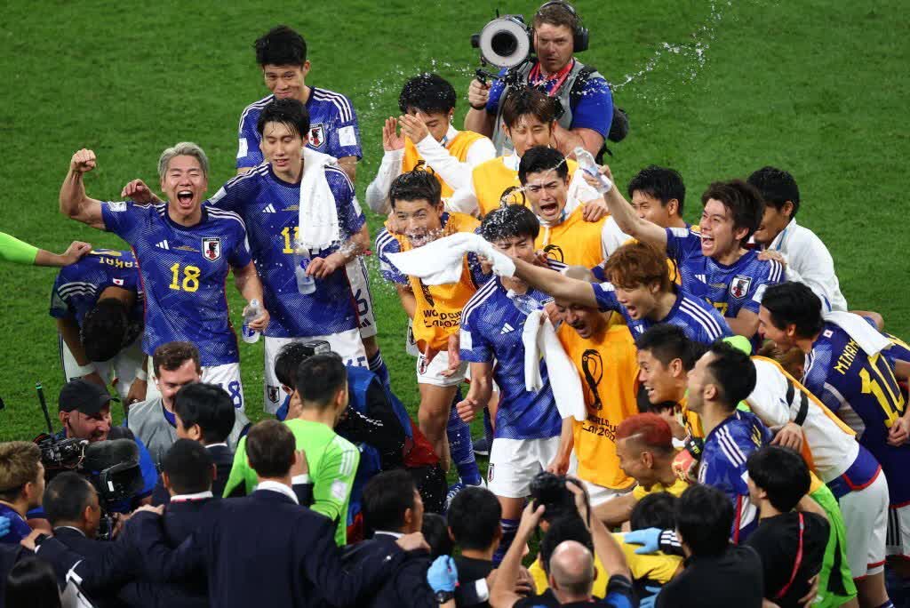 Nhật Bản vỡ òa cảm xúc khi giúp châu Á tiếp tục tạo địa chấn ở World Cup 2022 - Ảnh 4.