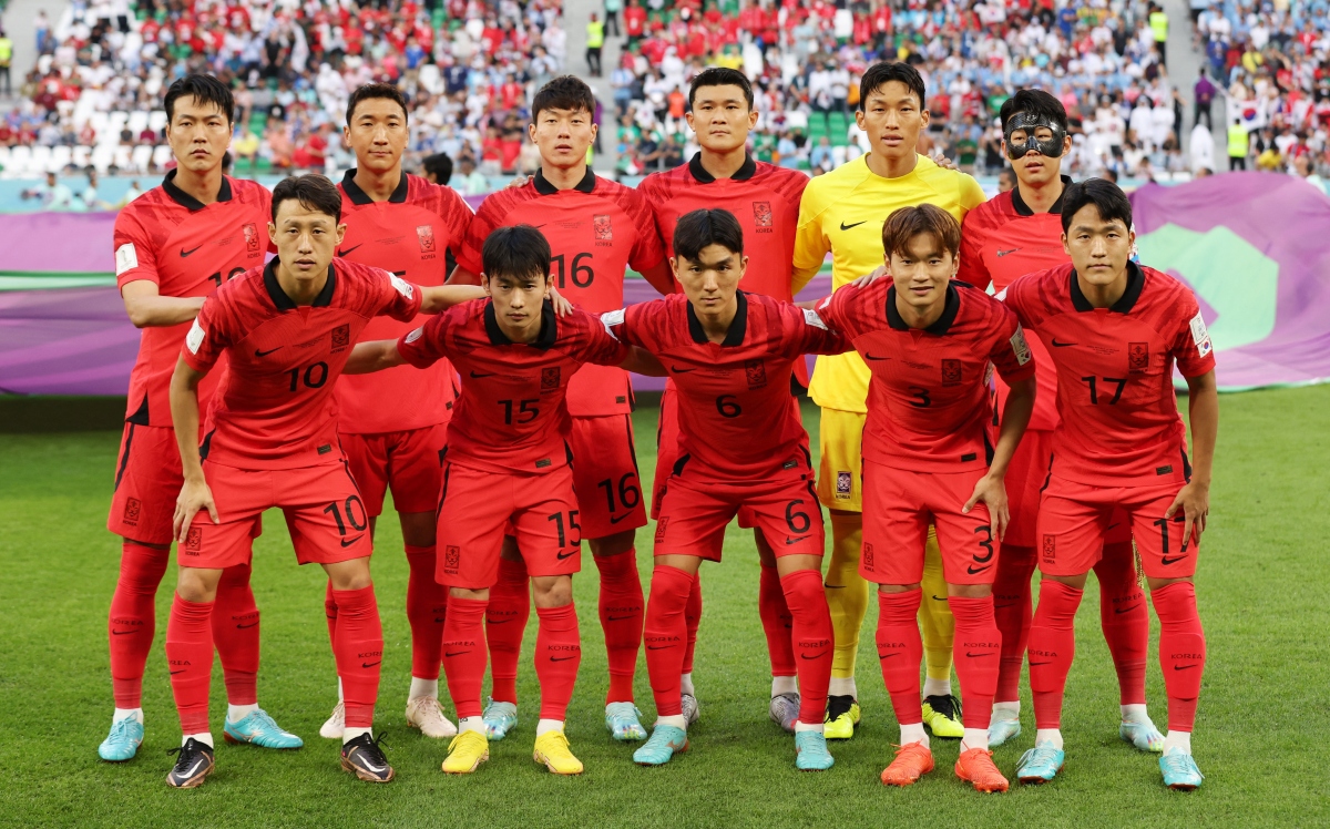 Hàn Quốc lần đầu có điểm trước Uruguay ở World Cup - Ảnh 1.