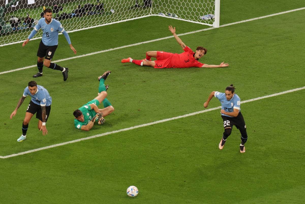 Hàn Quốc lần đầu có điểm trước Uruguay ở World Cup - Ảnh 8.