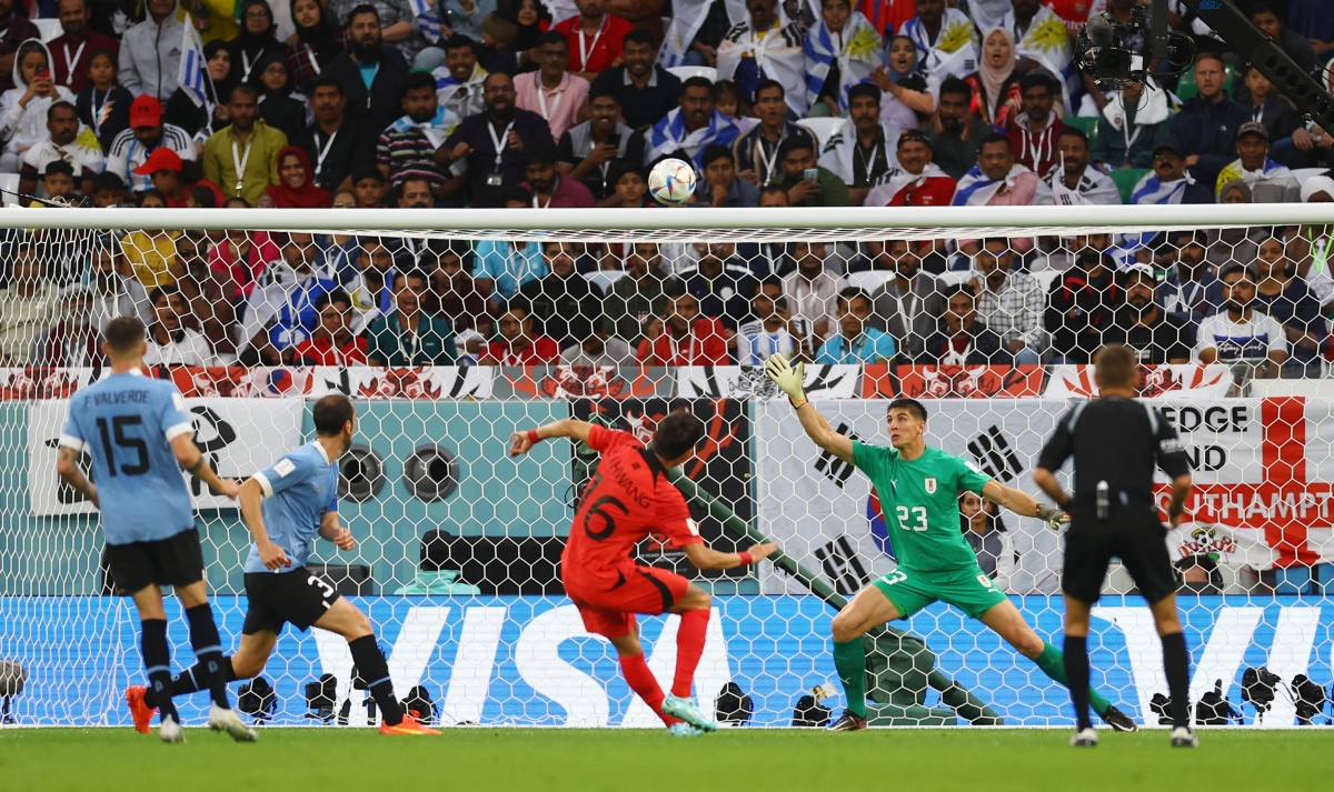 Hàn Quốc lần đầu có điểm trước Uruguay ở World Cup - Ảnh 4.