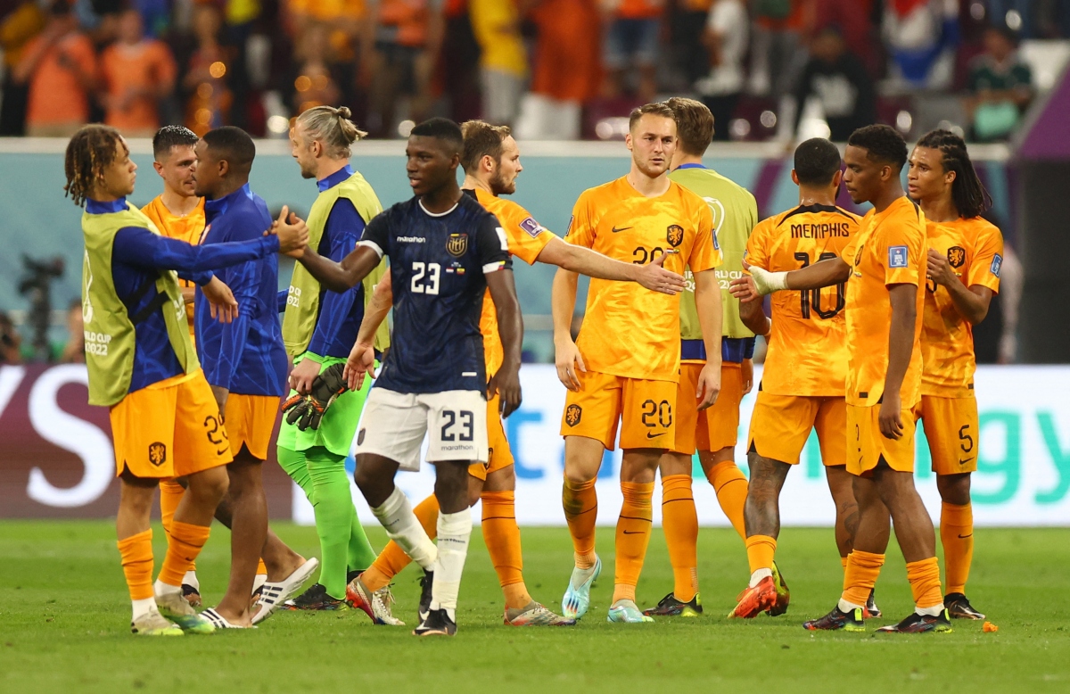 Ecuador và Hà Lan khiến chủ nhà Qatar bị loại từ vòng bảng World Cup 2022 - Ảnh 11.