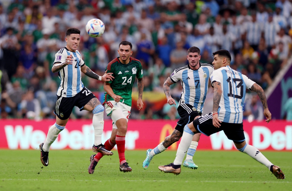 &quot;Siêu nhân&quot; Messi giải cứu Argentina trước Mexico - Ảnh 6.