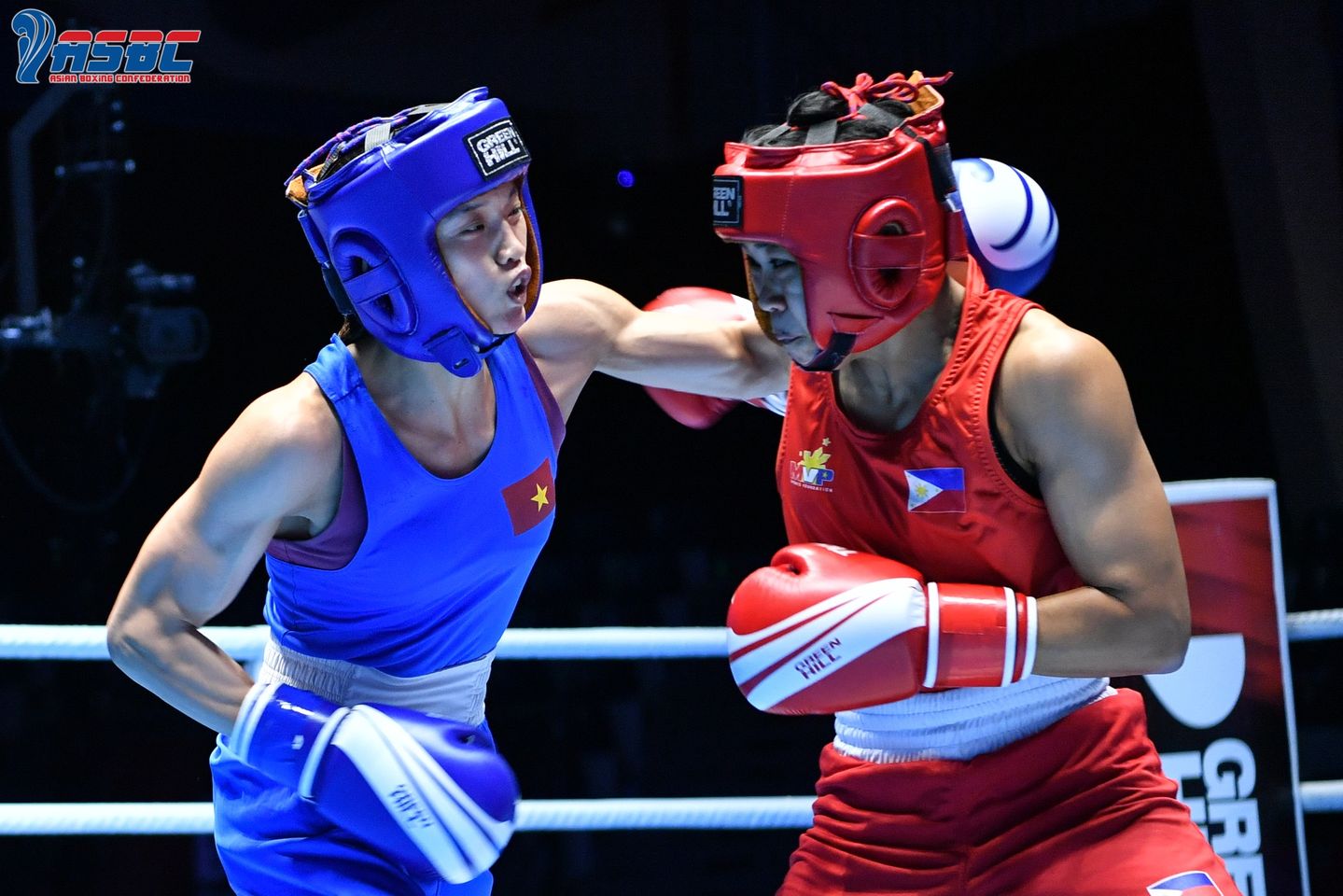 Nguyễn Thị Tâm vượt qua đối thủ Philippines, lọt vào tứ kết giải vô địch boxing châu Á - Ảnh 1.