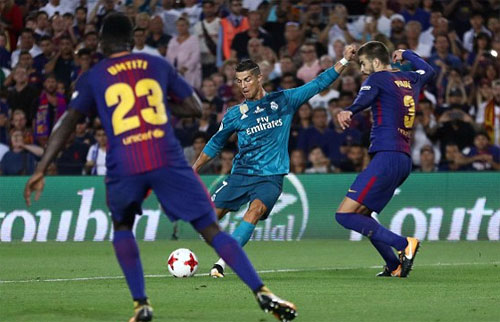 5 lần Ronaldo gieo sầu cho Barca - Ảnh 2.