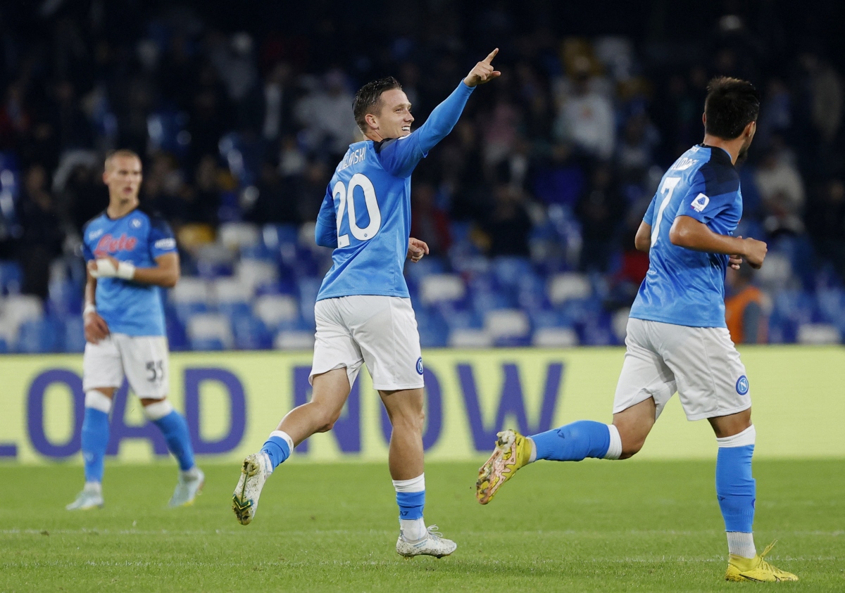 Kết quả Serie A: Napoli tạo ra khoảng cách lớn với AC Milan - Ảnh 4.