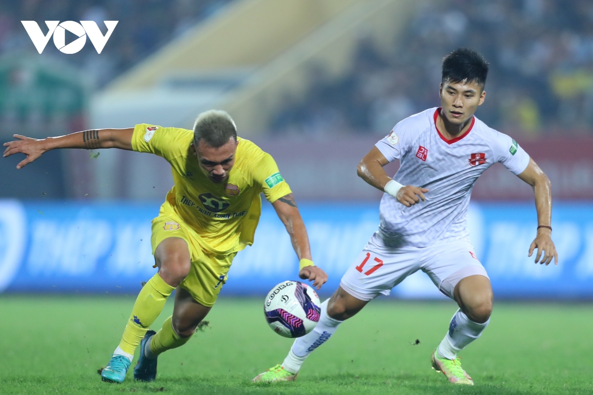 Kết quả V-League 2022: Hải Phòng lên đầu bảng, Nam Định lâm nguy - Ảnh 3.