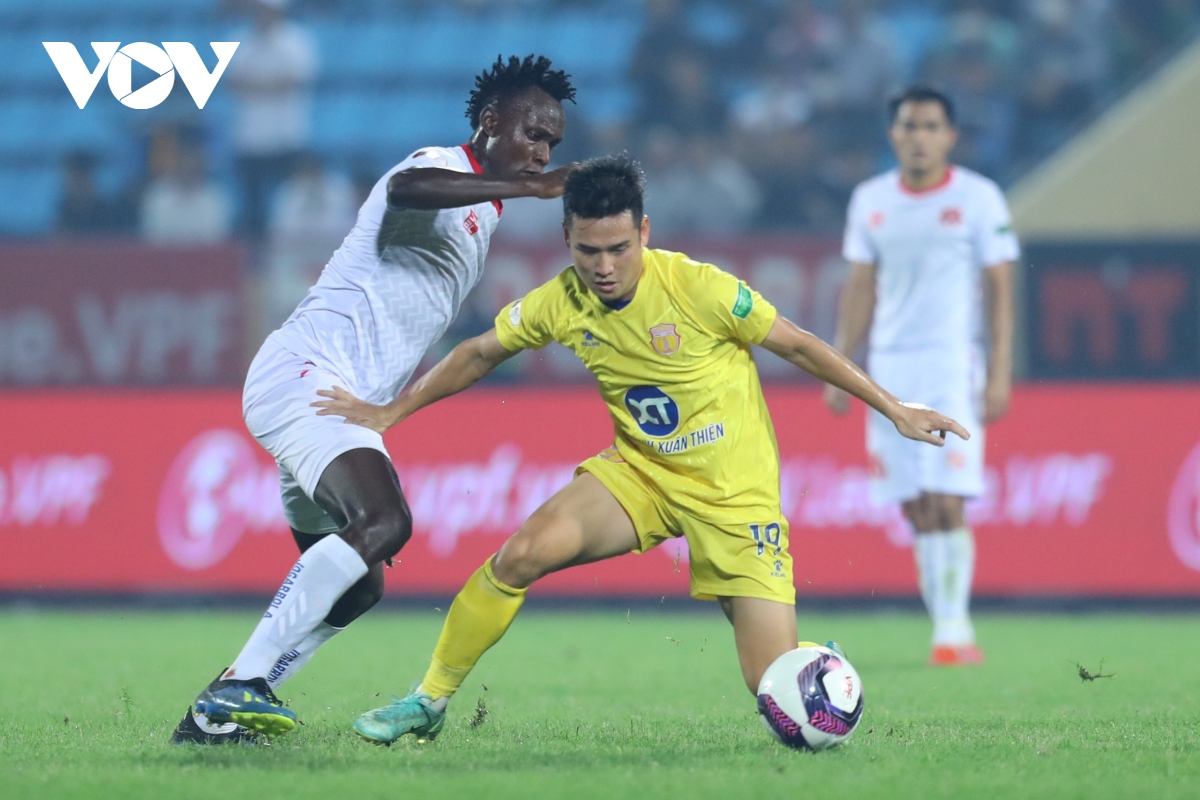 Kết quả V-League 2022: Hải Phòng lên đầu bảng, Nam Định lâm nguy - Ảnh 5.