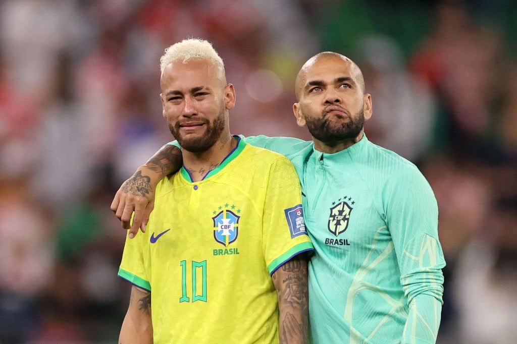 Neymar khóc nức nở khi Brazil thua cay đắng trước Croatia - Ảnh 5.