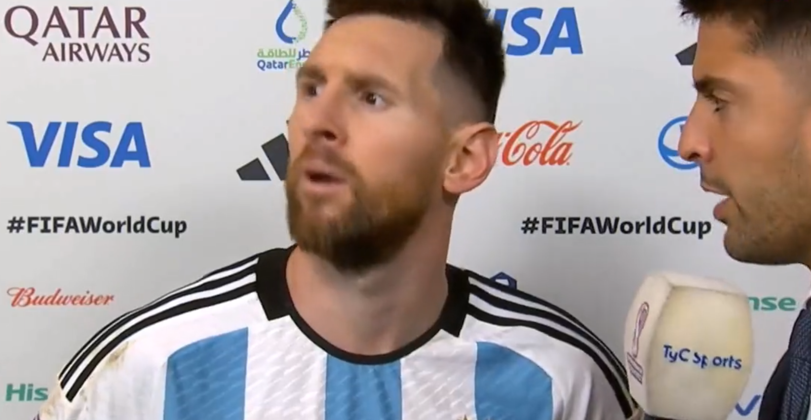 Cầu thủ Hà Lan: 'Messi hất tay tôi, nói lời không tôn trọng tôi' - Ảnh 1.