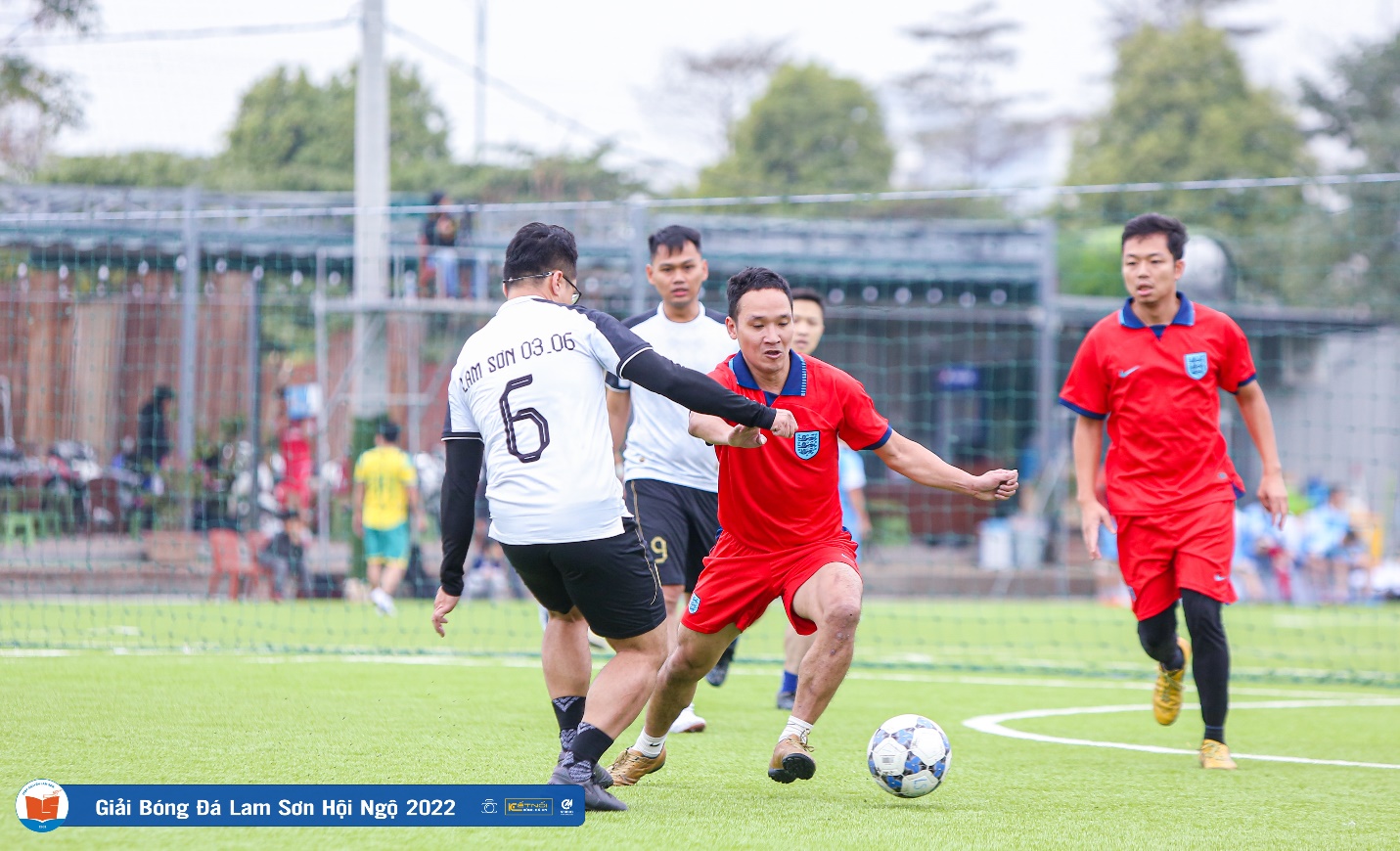 Giải bóng đá Cúp Lam Sơn hội ngộ 2022 thành công tốt đẹp - Ảnh 2.