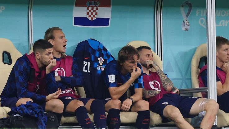 Chùm ảnh: Luka Modric đau đớn và bất lực nhìn Croatia thua Argentina - Ảnh 2.